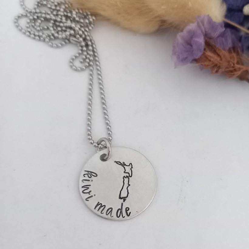 Kiwi Made Pendant