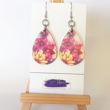 Tear Drop Earrings 32