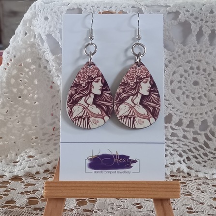 Tear Drop Earrings 39
