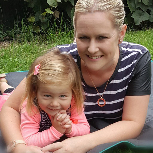 Why personalised jewellery is perfect for Mum!