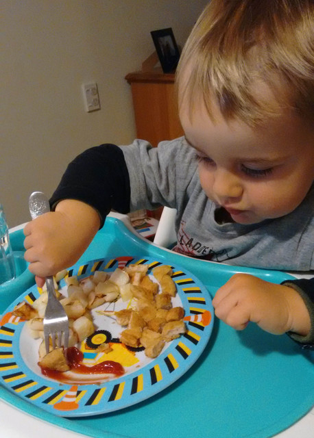 Customer Story : Ines on our Kids Cutlery Set